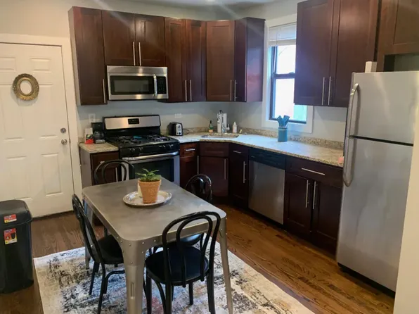 919 N Damen Ave APT 1R, Chicago, IL 60622
