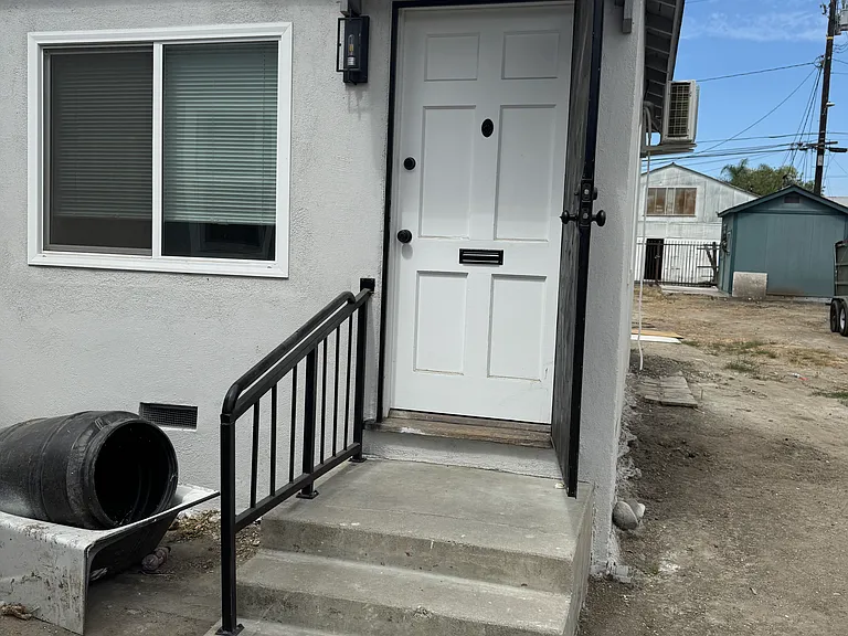 8711 Hickory St — Photo 10