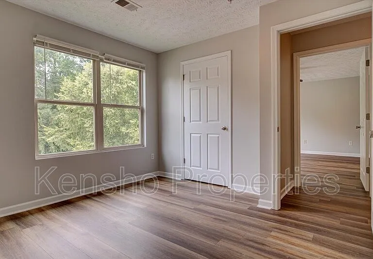 5302 Fairington Club Dr — Photo 14