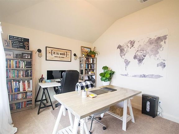 5th image of 1505 Nathan Cir