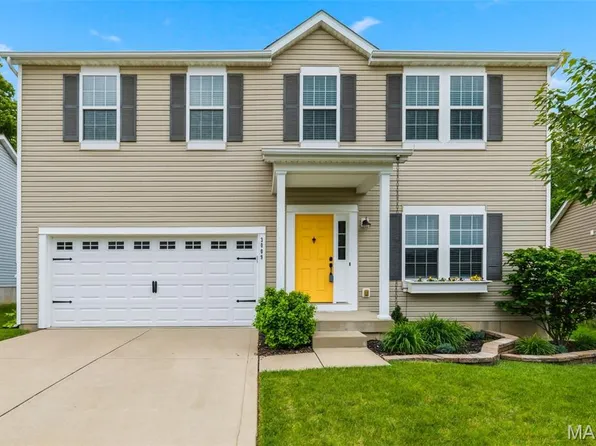 3009 Preston Woods Trl, Lake Saint Louis, MO 63367