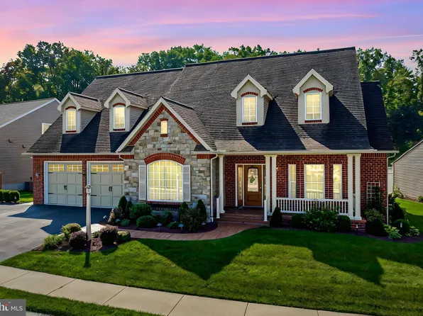 1011 Northgate Dr, Lebanon, PA 17042