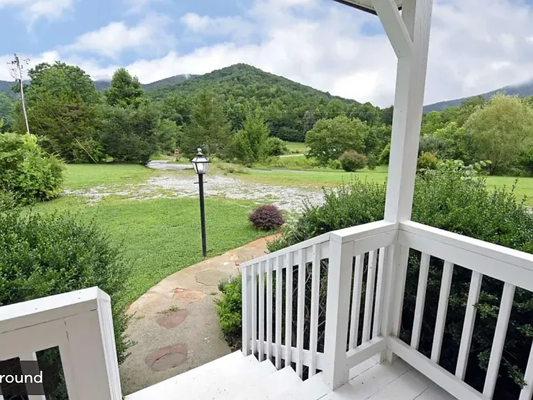 10 Frank Martin Rd — Photo 4