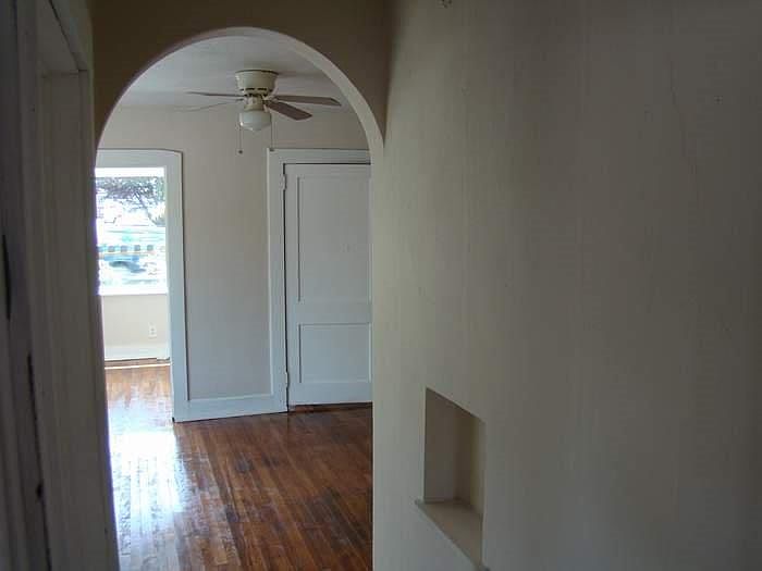 1st image of 327 S Lynn Ave APT 2
