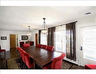 3rd image of 2540 Virginia Ln
