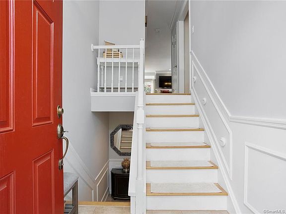 5th image of 2675 Park Ave #16