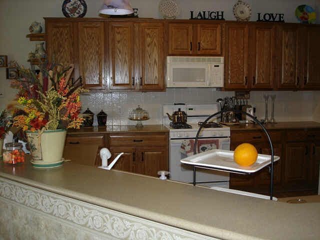 1st image of 2213 Barnett Dr