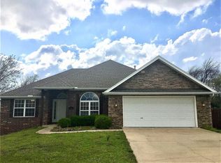 1513 Farrell St, Pea Ridge, AR 72751