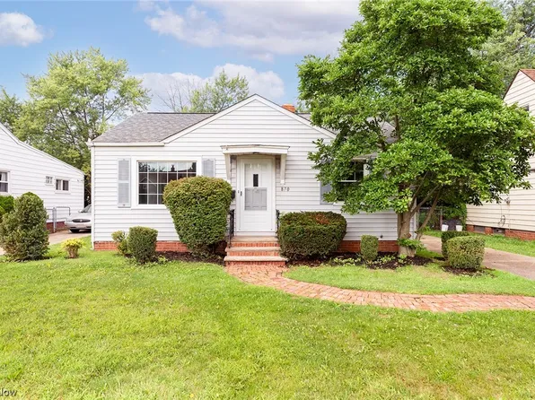 870 E 260th St, Euclid, OH 44132
