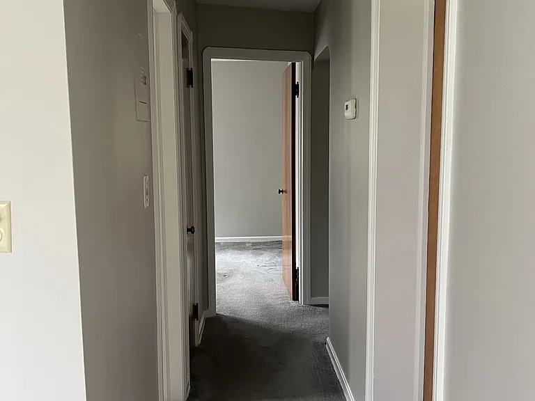 6423 Ridge Rd — Photo 7