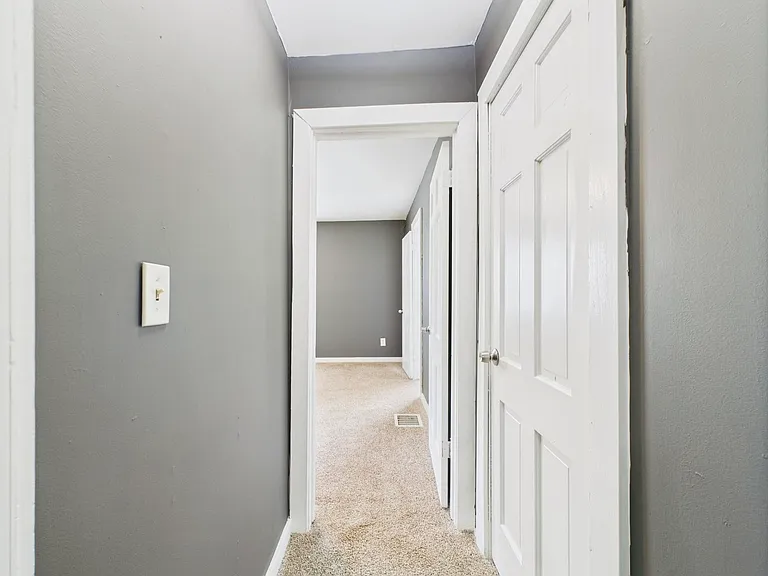 3311 Jackson Ave — Photo 10