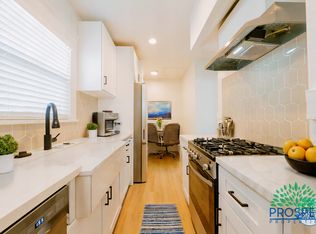 2018 S Strongs Dr #0, Venice, CA 90291