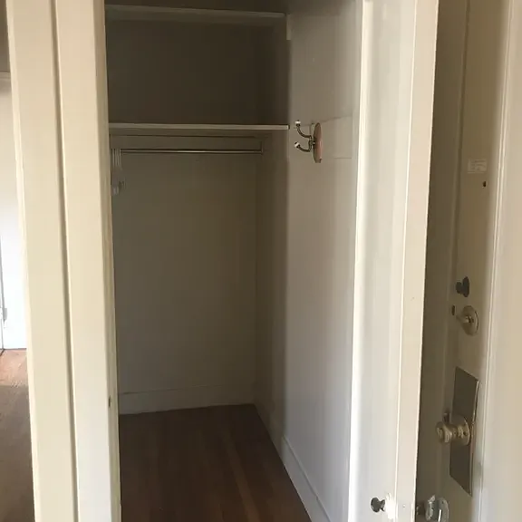 1910 Fulton St #6 — Photo 3