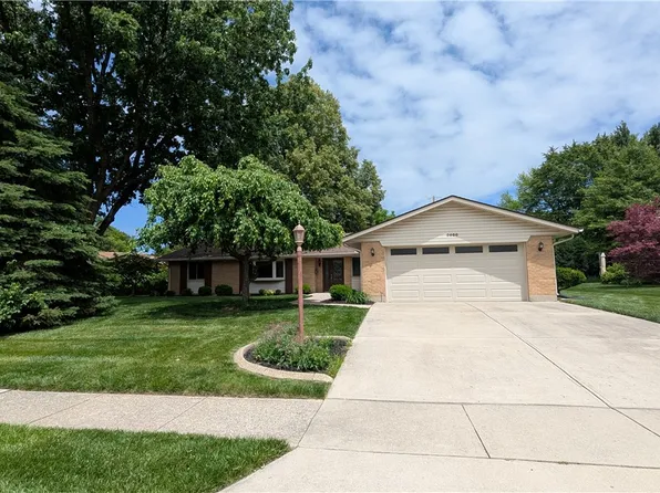 5686 Oak Valley Rd, Dayton, OH 45440