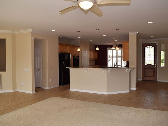 3rd image of 1825 Starview Ln