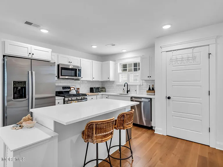 21 Shell Rd — Photo 11