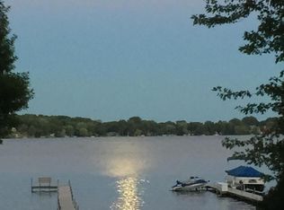 1055 N Shore Dr, Forest Lake, MN 55025