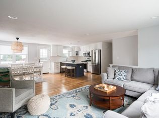 15 Leonard St, Hingham, MA 02043