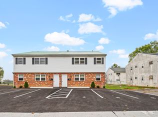 1352 McCay Ave APT B, Marcus Hook, PA 19061