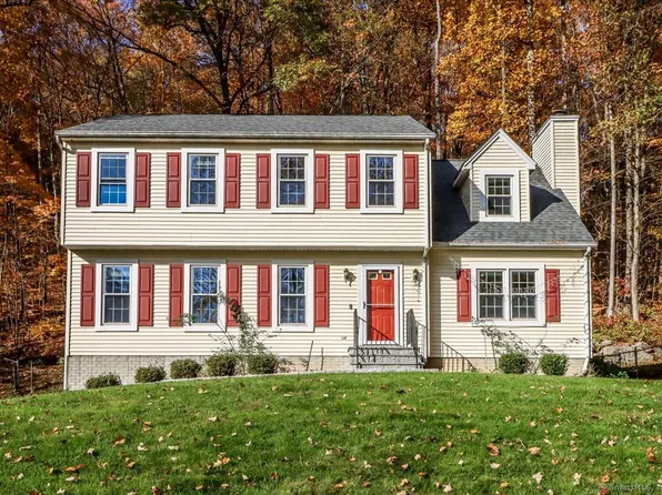 11 Concord Way, New Milford, CT 06776