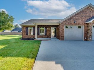 2204 Applebrook Dr, Rossville, GA 30741