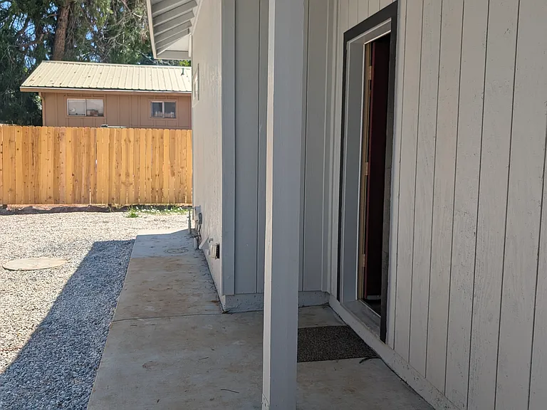 4101 Whiting Way — Photo 2