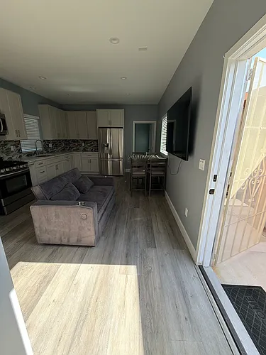 804 N Del Norte Ave #B Photo 1