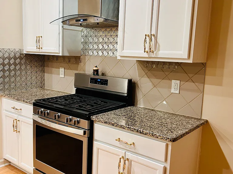 2132 Water Marsh Trl — Photo 9