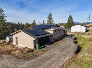 419 E Park St, Rockford, WA 99030