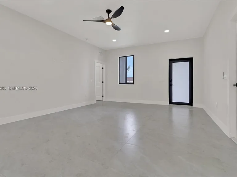 4501 15th St SW #4501 — Photo 3