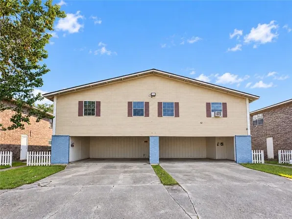 917 W Monterey Ct, Gretna, LA 70056