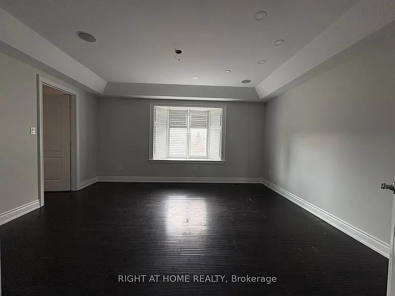 338 Ashbury Rd — Photo 18
