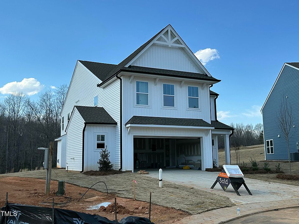 2nd image of 194 Summer Mist Ln