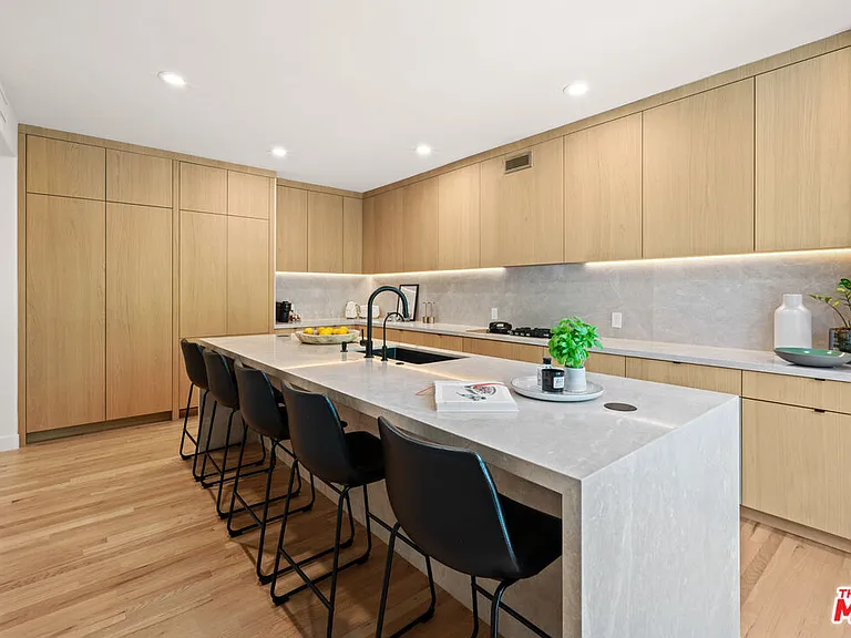 6475 Zuma View Pl #133 — Photo 21