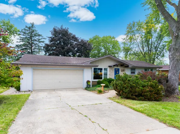 22524 S Deal Ave, Channahon, IL 60410
