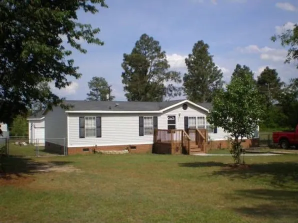 106 Millwood Ave, Lexington, SC 29073