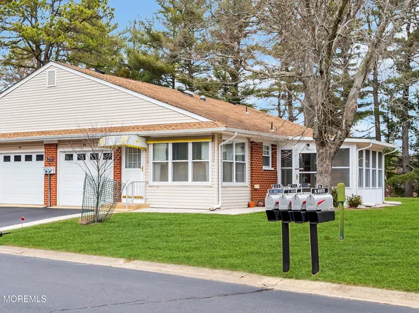 11B Crocus Lane, Whiting, NJ 08759