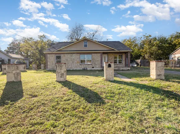 215 Glenview St, Dallas, TX 75217