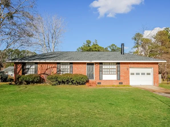 102 Inverness Ct, Summerville, SC 29486