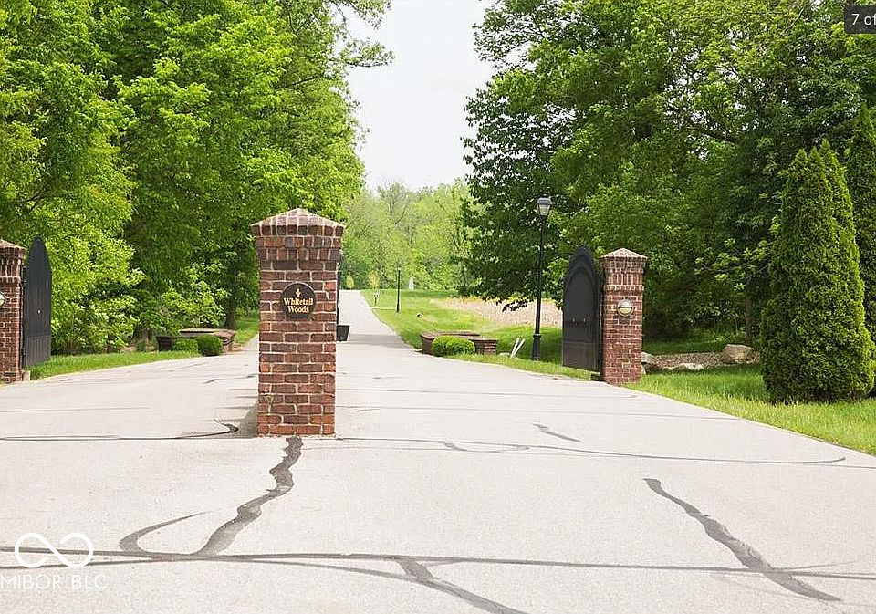 2nd image of 4199 Whitetail Woods Dr