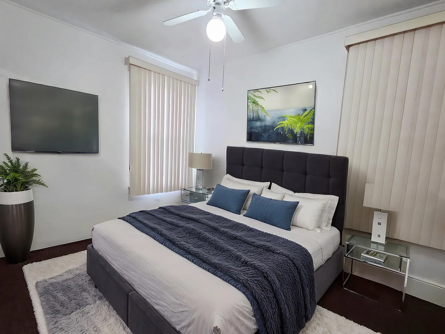 1 bed, 1.0 bath, 900 sqft, $2,500 — Photo 2
