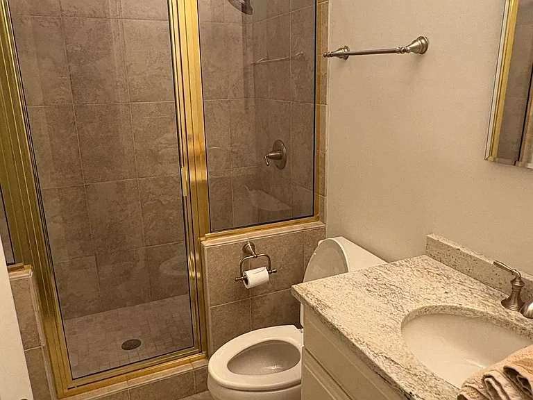 1230 Elsinore Ave — Photo 26