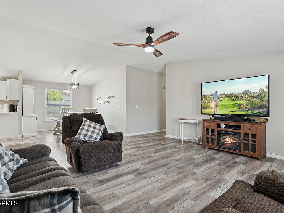 1st image of 9640 E ESCONDIDO Avenue