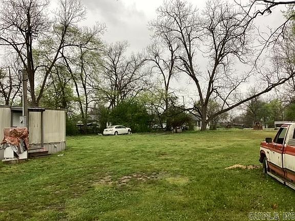 5th image of 614 & 618 Gee St