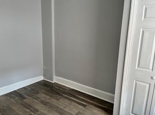9 Roosevelt Ave APT 3, Jersey City, NJ 07304