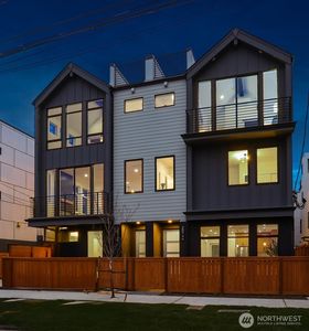 2014 NW 62nd Street #B, Seattle, WA, 98107