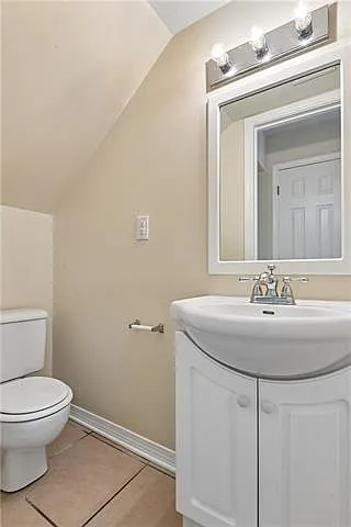 2602 Chalona Dr #C — Photo 9