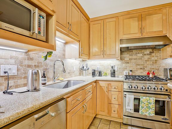 5th image of 9950 Durant Dr Unit 501