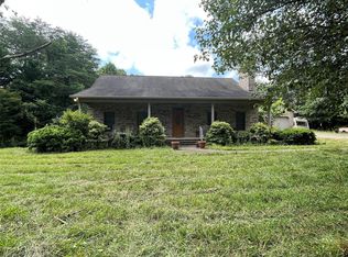 7411 George Hildebran Rd, Hickory, NC 28602