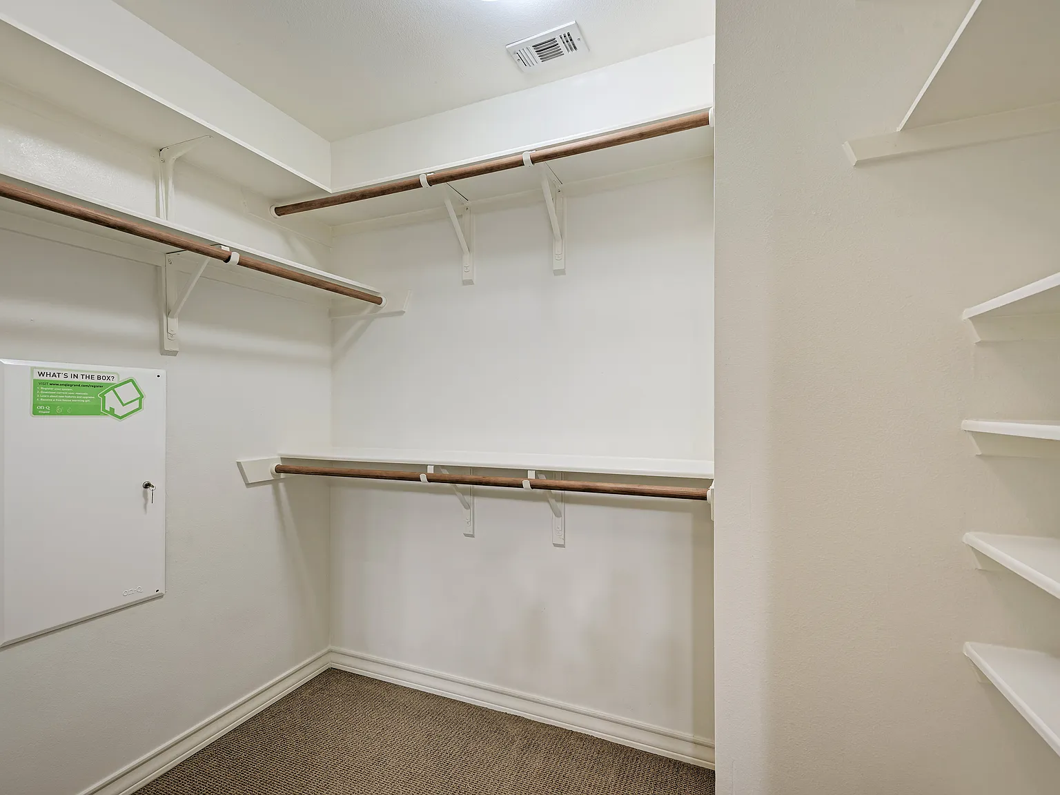 Windermere Townhomes — Photo 2